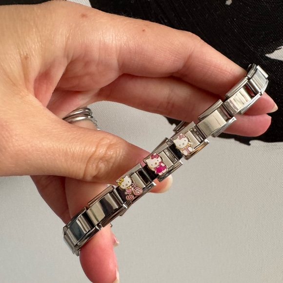 #21 Hello Kitty Italian Charm Bracelet – 18 Links + 2 Extra - Picture 9 of 9
